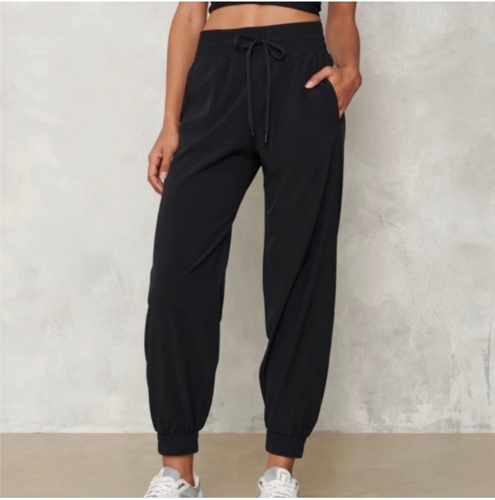 Abercrombie YPB Jogger Pants Womens XXL Black MotionTek Athletic Travel Sporty